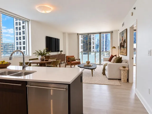 2-bedroom rental at 55 SE 6th Street #1510, Miami