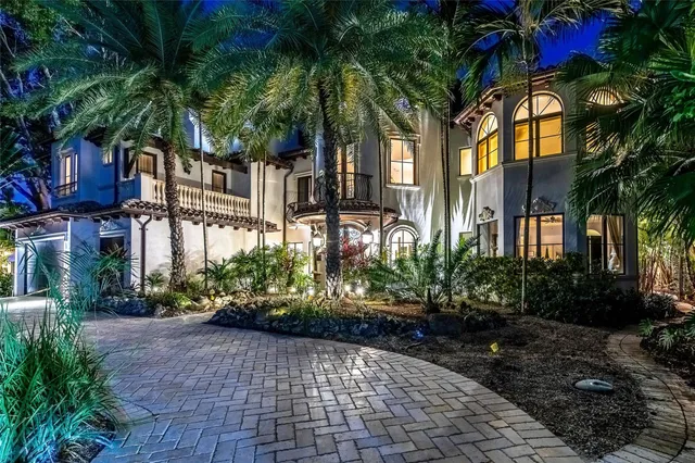 7-bedroom rental at 42 Nurmi Drive, Fort Lauderdale
