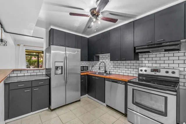 3-bedroom rental at 1149 NW 13th Street #5, Boca Raton