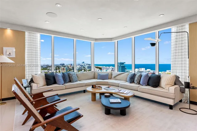 3-bedroom home at 300 S Pointe Drive #2005, Miami Beach
