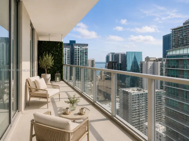 1-bedroom home at 1111 SW 1st Avenue #UPH4015, Miami