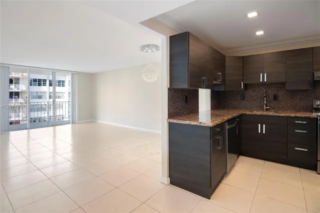 1-bedroom rental at 16710 NE 9th Avenue #605, North Miami Beach