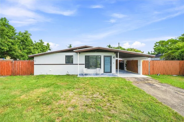3-bedroom home at 10125 SW 84th Street, Miami