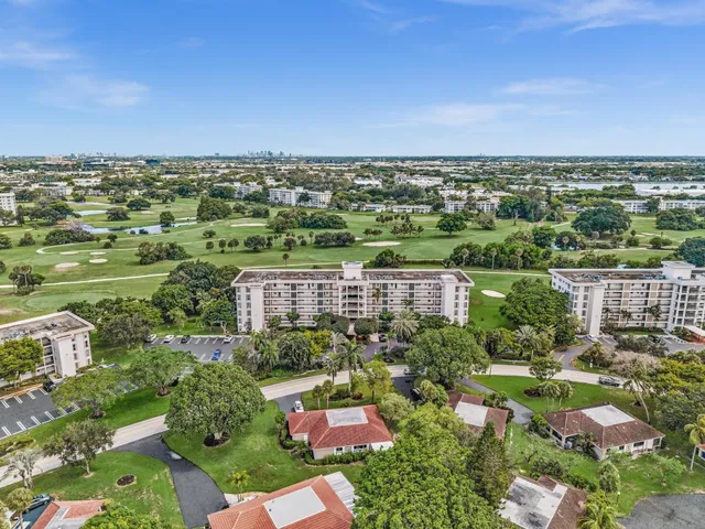 2-bedroom home at 2950 N Palm Aire Drive #607, Pompano Beach