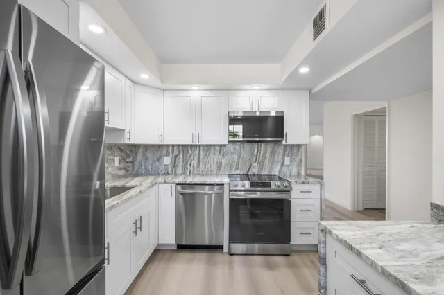2-bedroom home at 4020 W PALM AIRE Drive #408, Pompano Beach