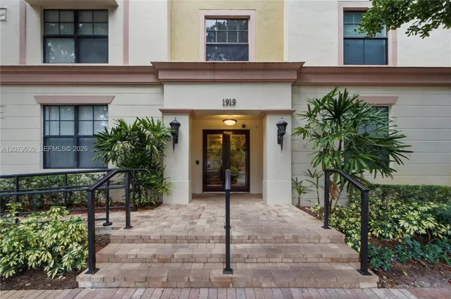 2-bedroom home at 1919 Van Buren Street #614A, Hollywood