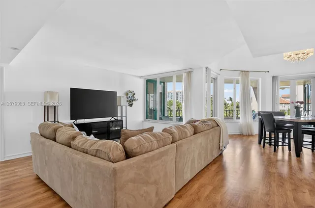 2-bedroom rental at 120 SE 5th Avenue #PH20, Boca Raton
