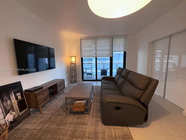 1-bedroom home at 1010 Brickell Avenue #4507, Miami