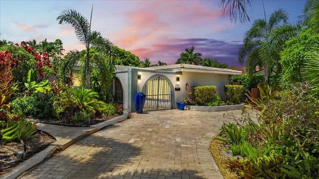3-bedroom home at 2137 NE 17TH Avenue, Wilton Manors