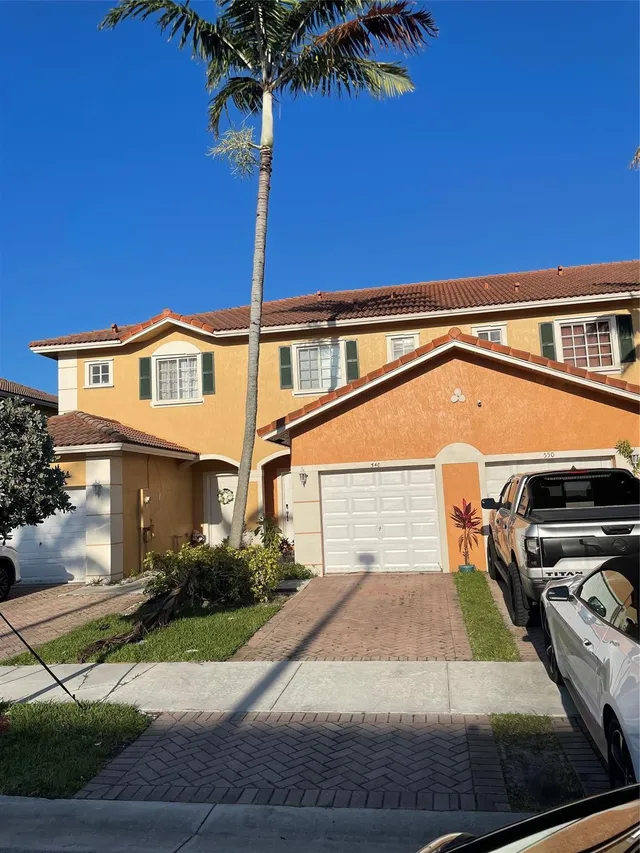 3-bedroom rental at 540 SAINT MICHELLE Way, Margate