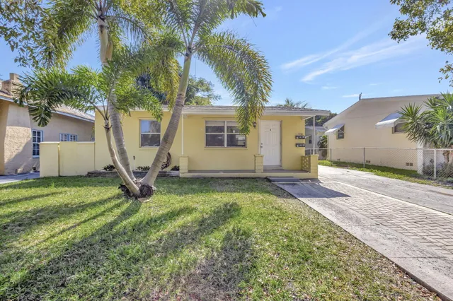 2-bedroom rental at 510 48th Street, West Palm Beach