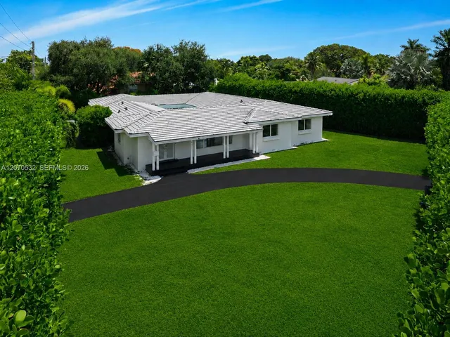 4-bedroom home at 4001 Monserrate Street, Coral Gables