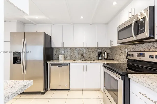2-bedroom rental at 2000 Towerside Terrace #1103, Miami