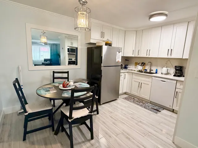 2-bedroom rental at 500 NE 1ST Street #5, Pompano Beach