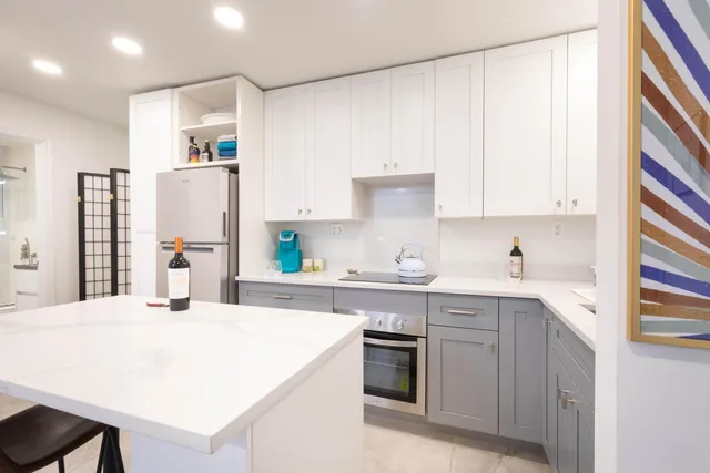 1-bedroom rental at 1826 JEFFERSON Street, Hollywood
