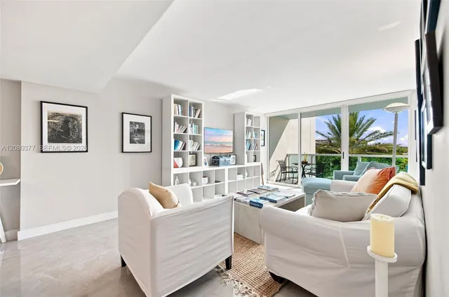 1-bedroom home at 650 West Avenue #406, Miami Beach