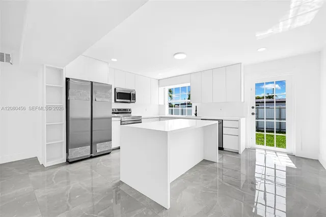 5-bedroom home at 4040 SW 108th Avenue, Miami