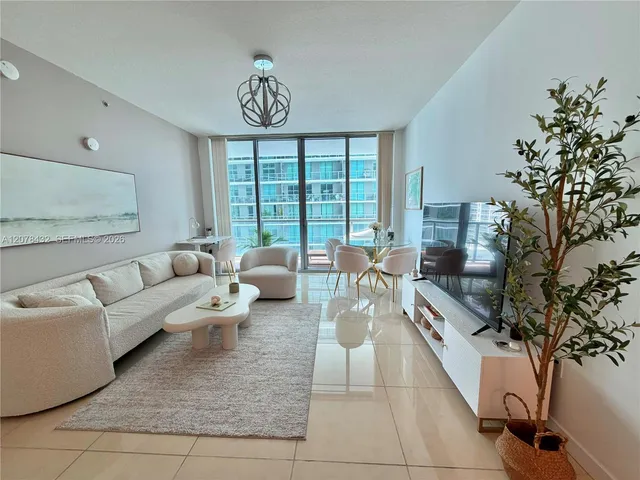 1-bedroom home at 1111 SW 1st Avenue #2215-N, Miami