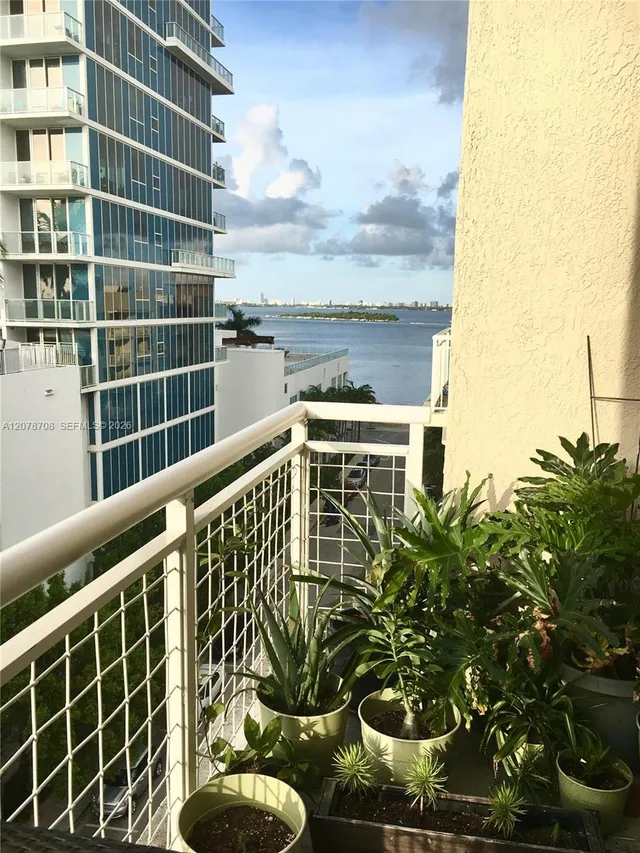 1-bedroom home at 2001 Biscayne Boulevard #2604, Miami