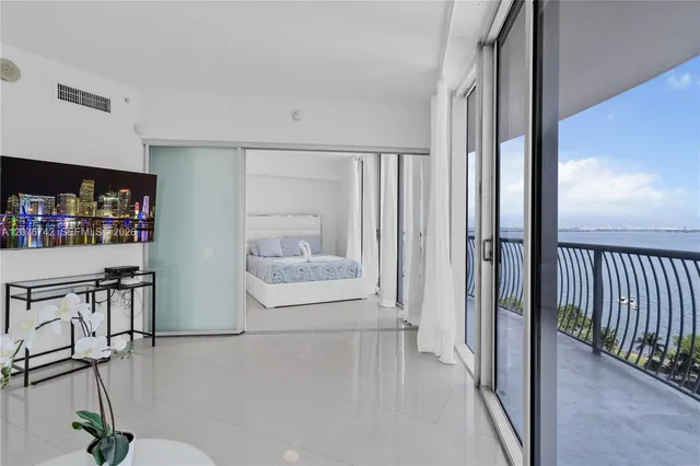 2-bedroom rental at 1750 N Bayshore Drive #1602, Miami