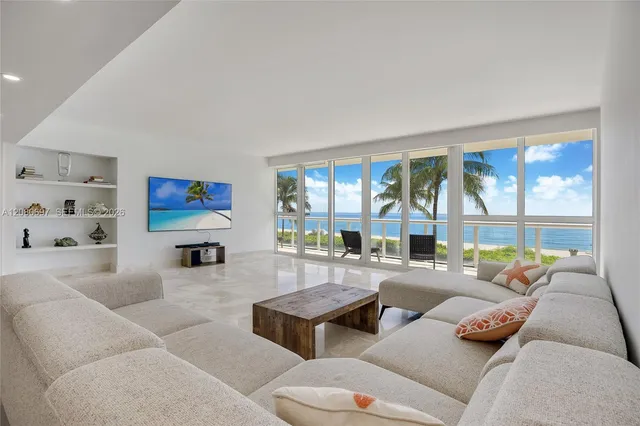 3-bedroom rental at 16425 Collins Avenue #WS3A, Sunny Isles Beach