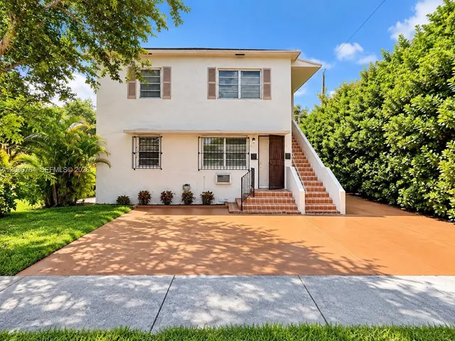2-bedroom rental at 3790 SW 27th Street #3790, Miami