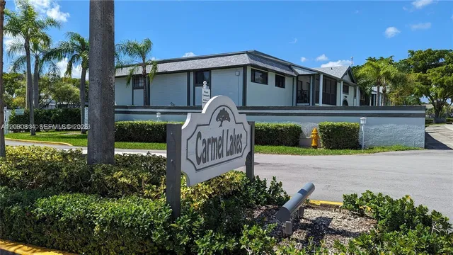 2-bedroom rental at 20761 NE 4 Place #204, Aventura