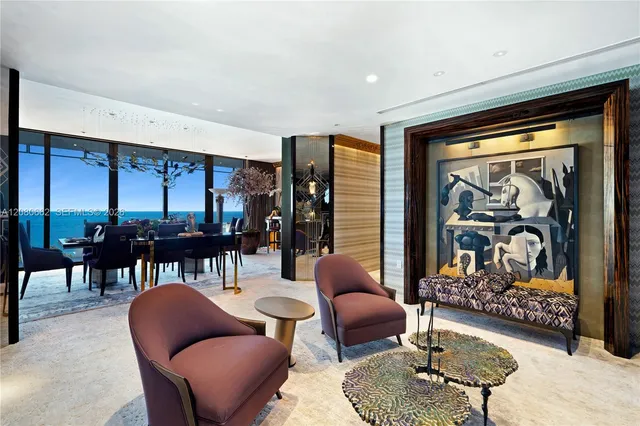 3-bedroom rental at 120 Ocean Drive #1400, Miami Beach