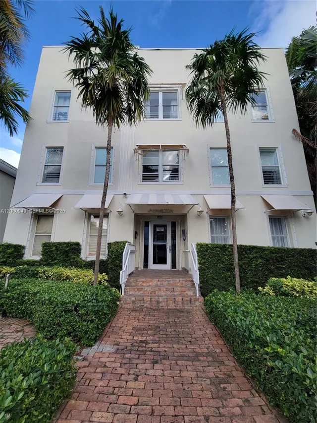 1-bedroom rental at 1521 Lenox Avenue #105, Miami Beach