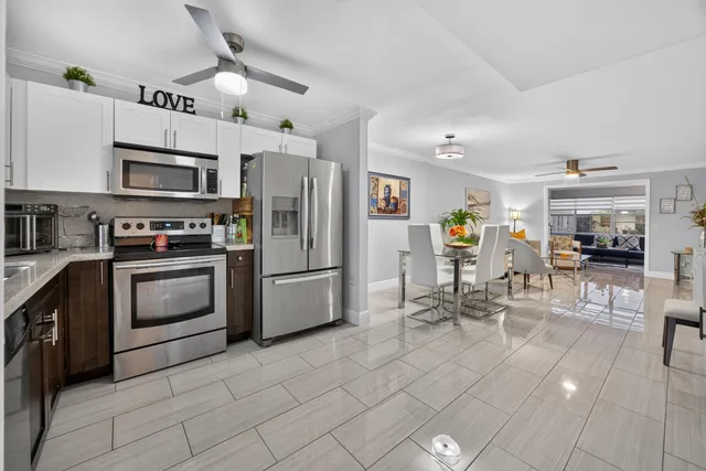 1-bedroom home at 9881 Sunrise Lakes Boulevard #308, Sunrise