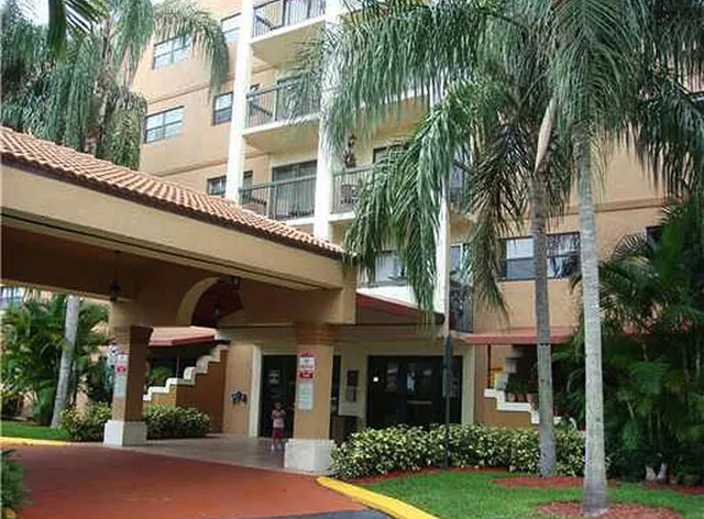 1-bedroom rental at 701 NW 19TH Street #408, Fort Lauderdale