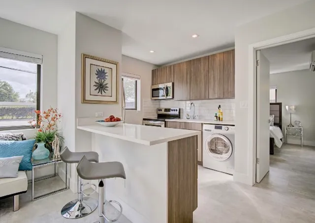 1-bedroom rental at 1273 NE 38th Street #3, Oakland Park