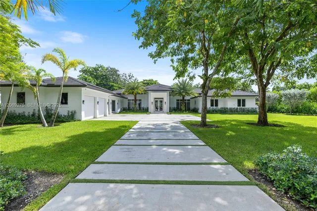 7-bedroom home at 9025 SW 114th Street, Miami