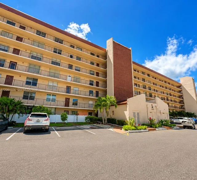 1-bedroom home at 14575 Bonaire Boulevard #204, Delray Beach