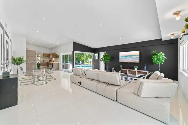 4-bedroom rental at 2200 NE 192nd Street, Miami