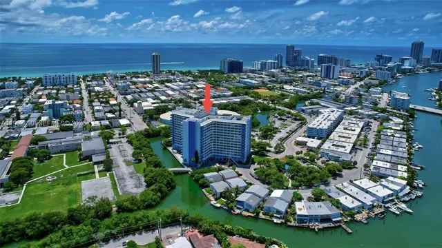 2-bedroom rental at 7441 Wayne Avenue #8J, Miami Beach