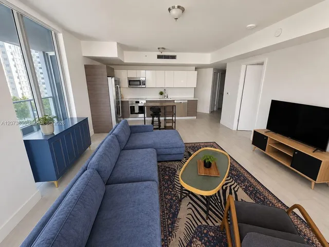 2-bedroom rental at 1010 SW 2nd Avenue #1409, Miami