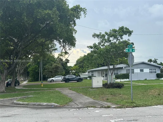 Land at 16900 NE 18th Avenue, North Miami Beach