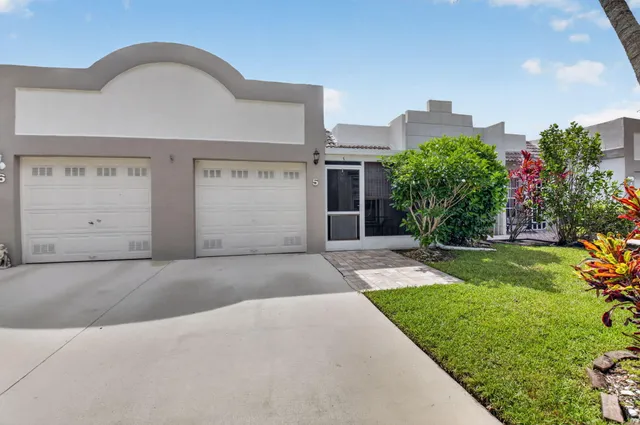 2-bedroom home at 18940 Stewart Circle #5, Boca Raton