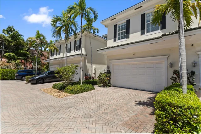 3-bedroom home at 1139 N Victoria Park Road, Fort Lauderdale