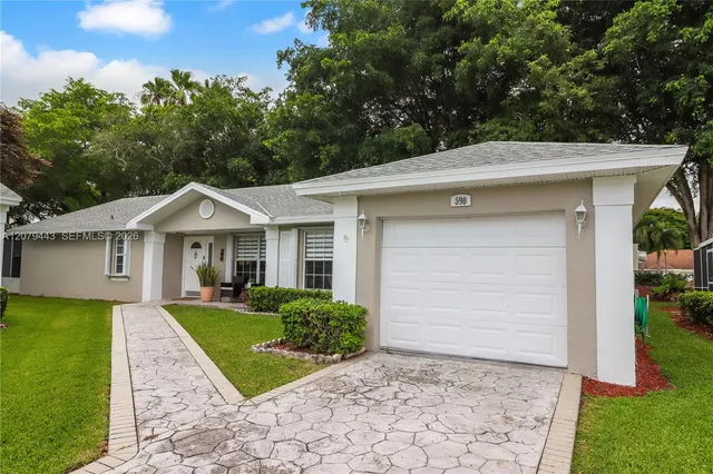 3-bedroom home at 590 SE 19th Drive, Homestead