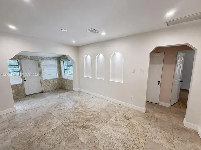 2-bedroom home at 1820 Coolidge Street, Hollywood