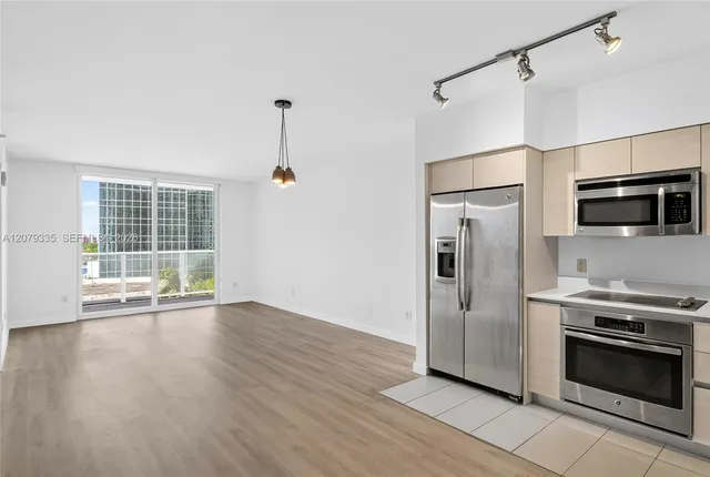 1-bedroom home at 4250 Biscayne Boulevard #805, Miami