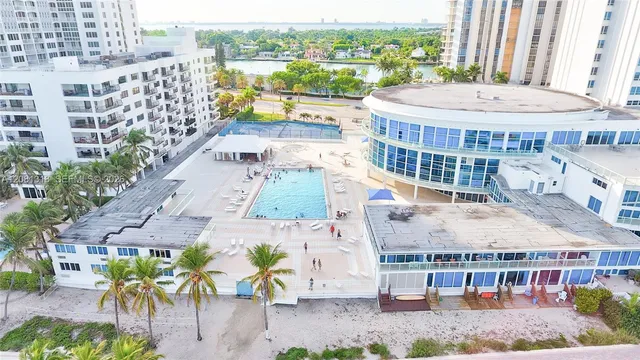 2-bedroom home at 5445 Collins Avenue #P2, Miami Beach