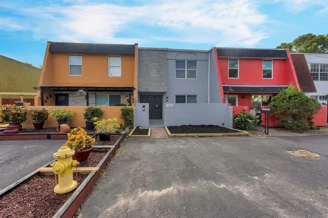 2-bedroom home at 7402 NW 75th Street, Tamarac