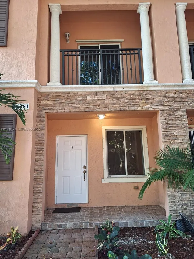 4-bedroom rental at 11381 SW 230th Terrace, Miami