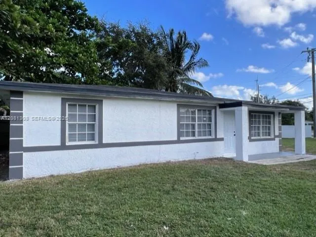 3-bedroom rental at 43 Newton Road #0, West Park