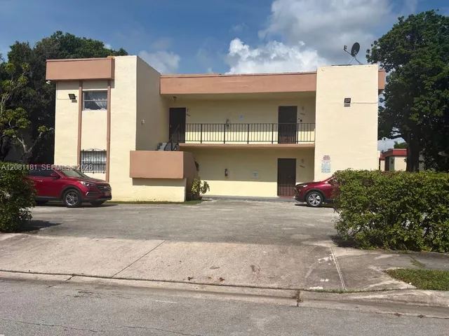 1-bedroom rental at 14002 NE 2nd Court #2-2-2, Miami
