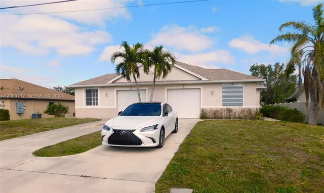 3-bedroom rental at 617 SE 7 Street #A, Cape Coral