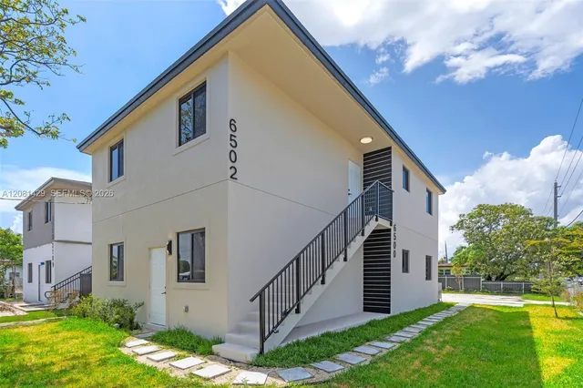 3-bedroom rental at 6500 NW 21st Avenue #6500, Miami